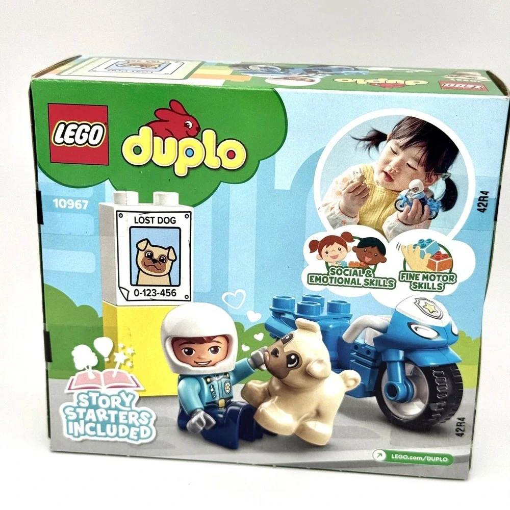 LEGO DUPLO 10967 Police Motorcycle Set 5 pcs – New‎ Sealed Box**